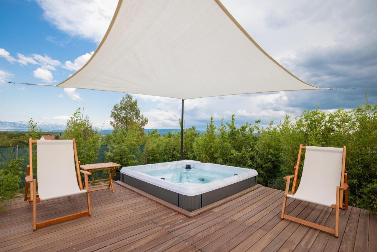 Villa Ena With Pool & Jacuzzi Donji Kasic エクステリア 写真